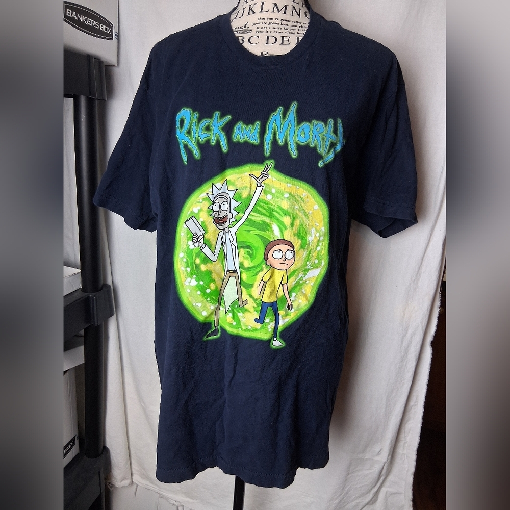 Rick & Morty Large Tee
